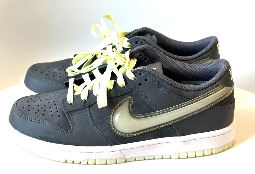 Nike Dunk Low GS Halloween Glow In The Dark Grey HQ3569-068 Youth Size 6.5Y